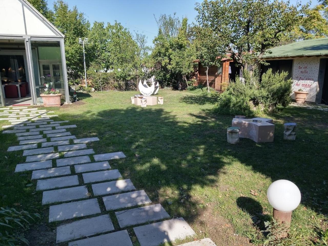 Villa Aruch Florens Exteriör bild